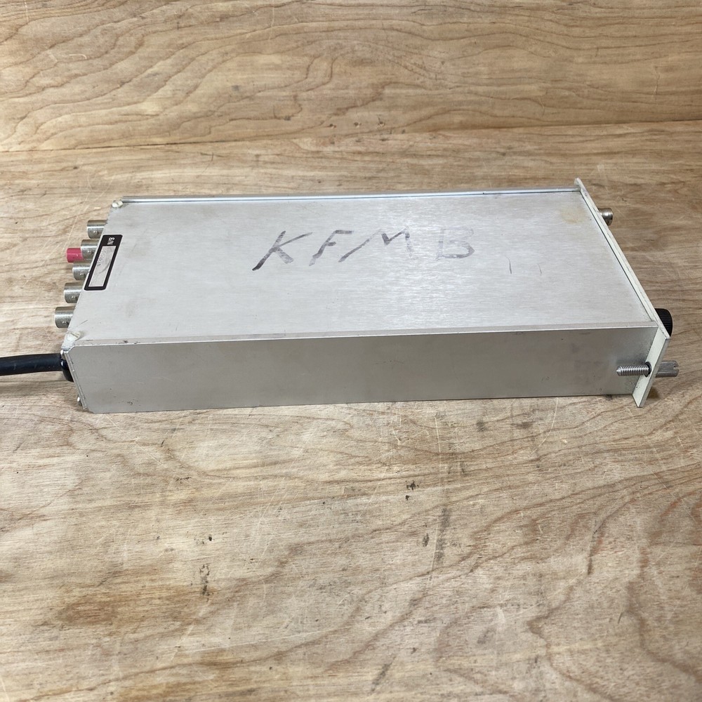 Hedco SVA-302 Hedline Silver 4-channel Audio/Video Equalizer - Powers On