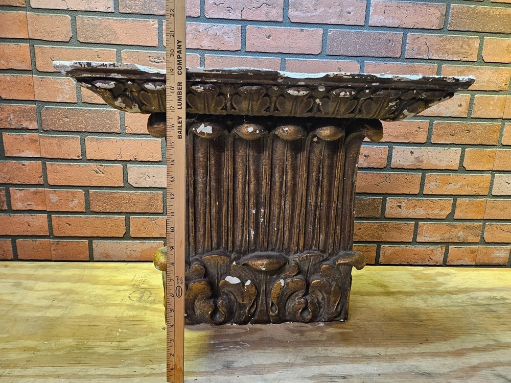 Vintage Column Capital Pilaster