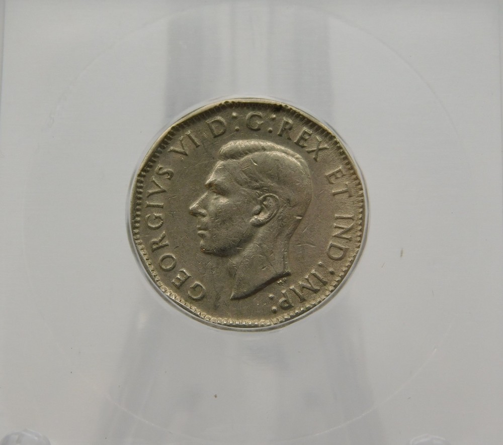 1947 CANADA FIVE CENT ICG AU50 Dot (BT1182)