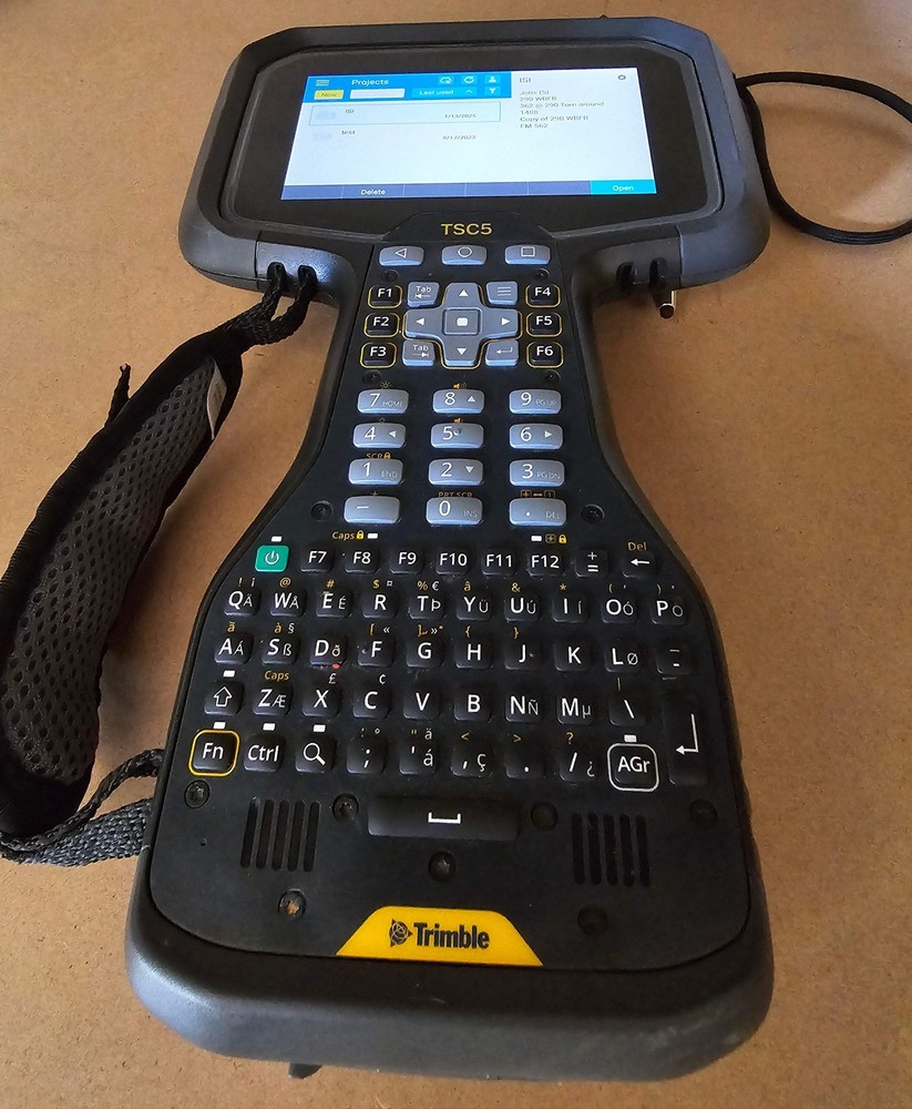 Excellent Trimble TSC5 Field Collector w/ Access + Roading Module