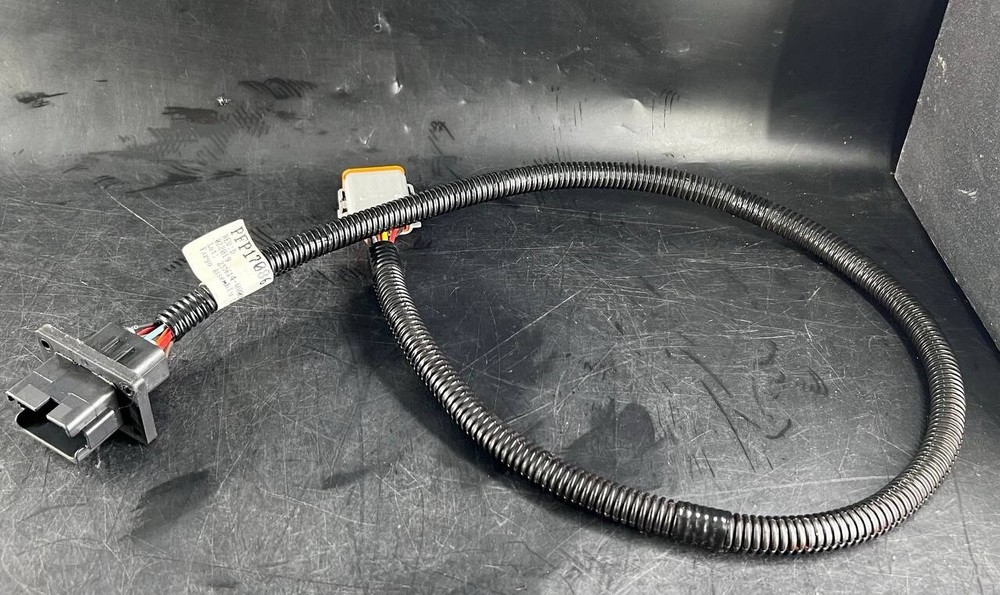 John Deere PFP17086 Harness