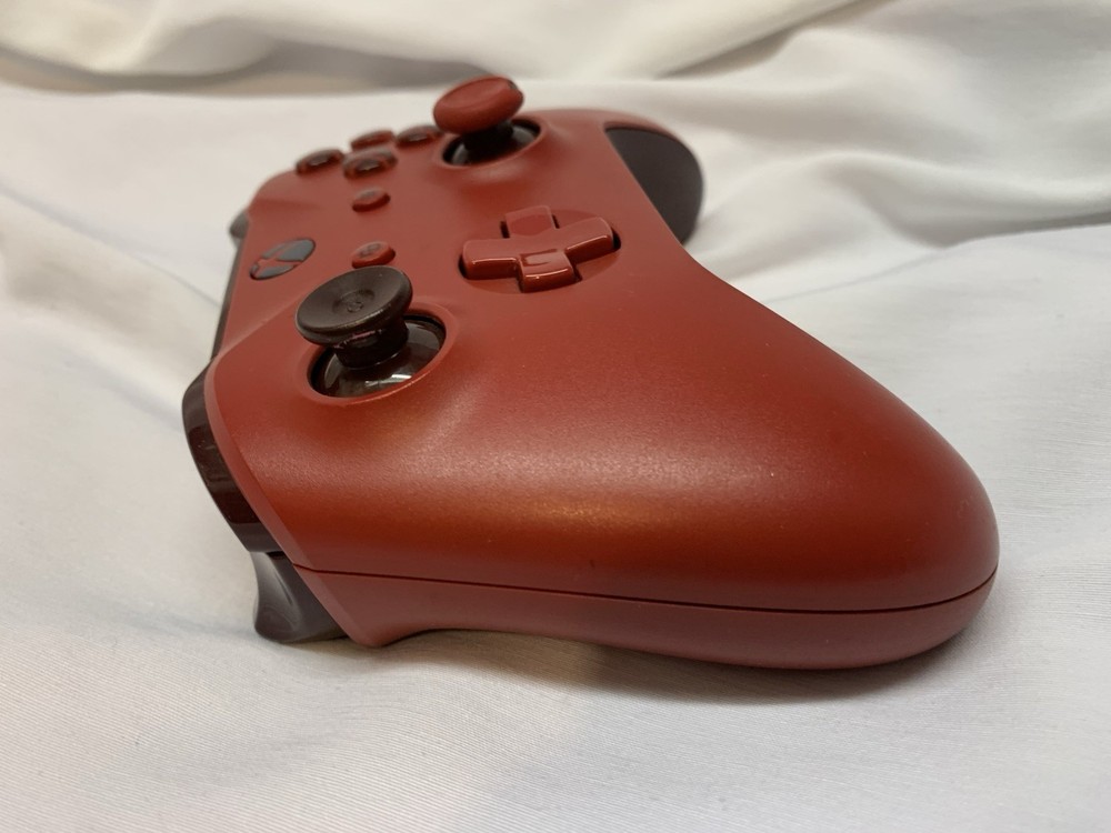 Microsoft Xbox One Wireless Controller - Red! Works Great! Ships Free!