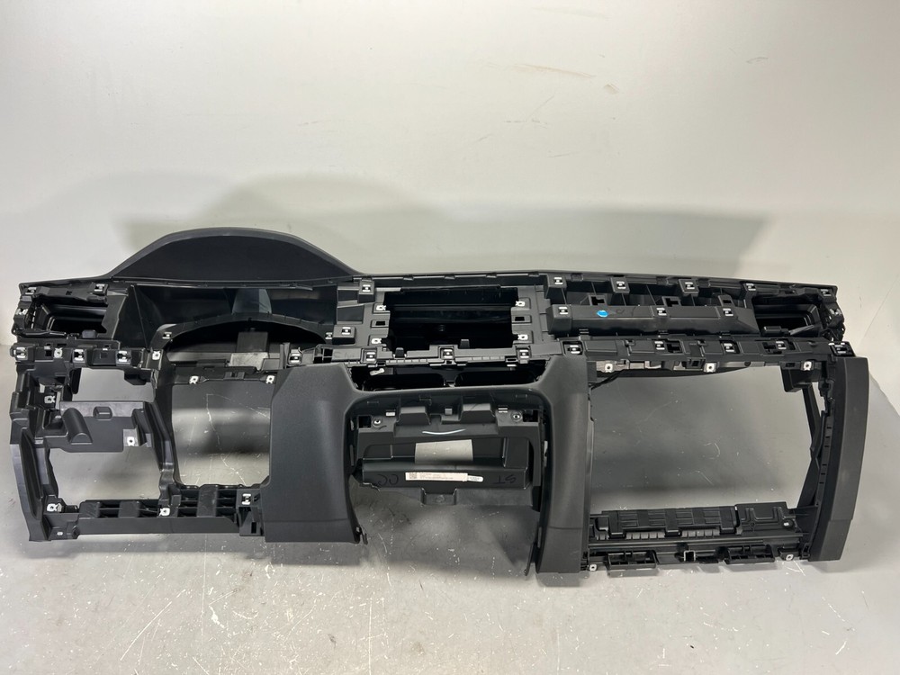 2021-2024 VOLKSWAGEN TAOS DASHBOARD DASH BOARD FRONT PANEL OEM
