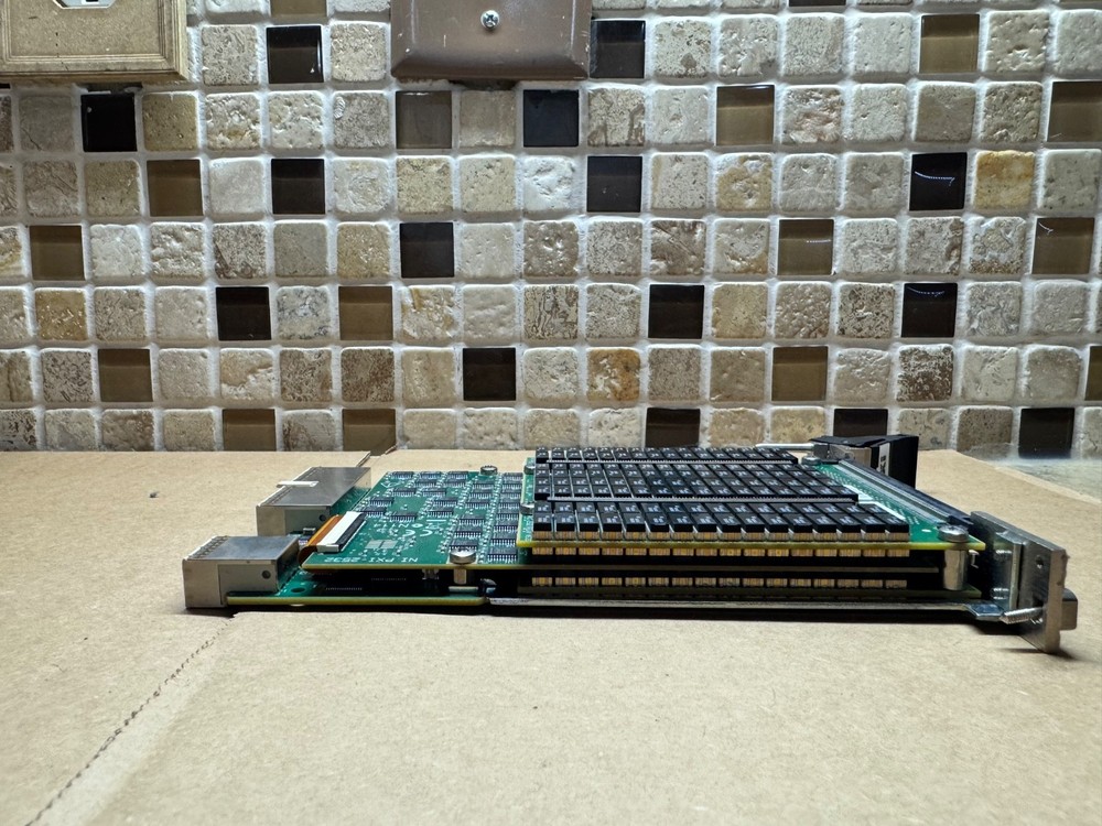 National Instruments PXI-2532 PXI Matrix Switch Module