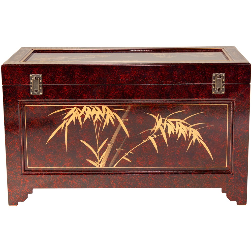 Red Lacquer Trunk - Landscape