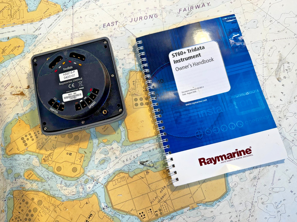 RAYMARINE ST60+ TRIDATA ST60 Plus Instrument Display Unit A22013-P SPEED DEPTH
