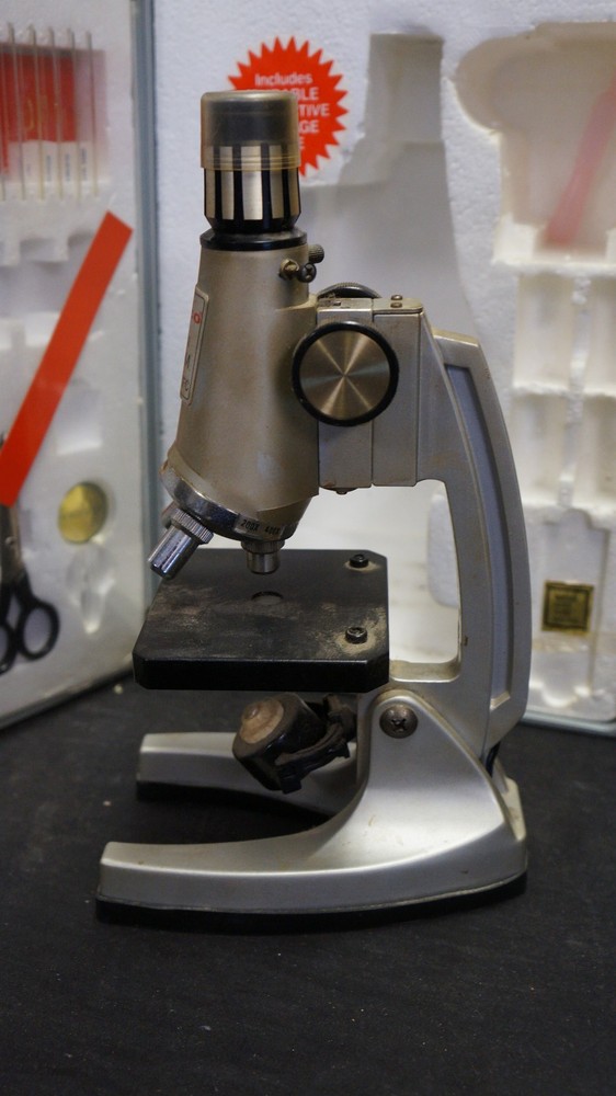 Vintage Tasco Zoom 1200X Microscope W plastic case