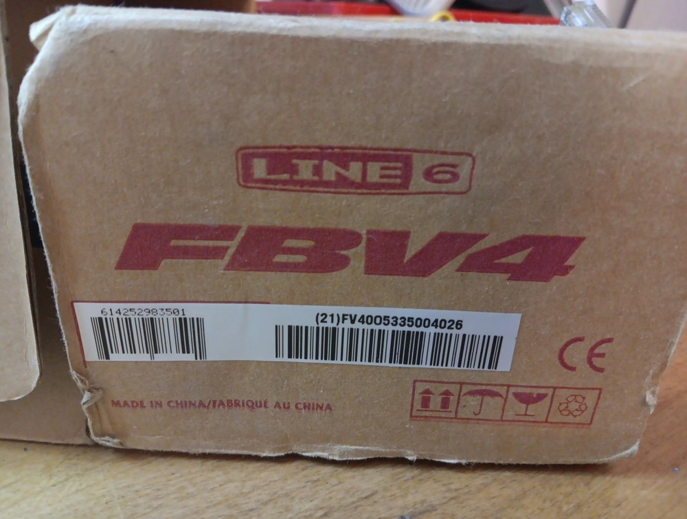 LINE 6 FBV4 FB4 Footswitch Controller Pedal Open Box