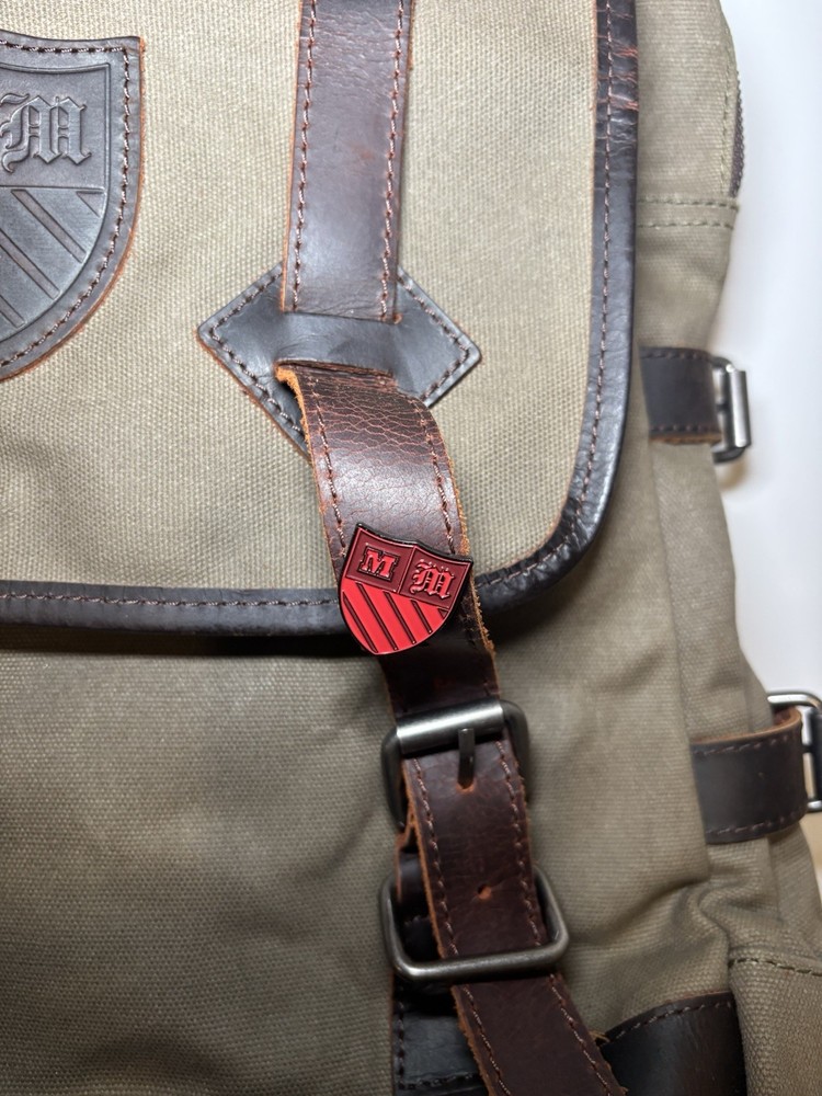 Pre-Owned Mythic Manor Backpack W/2 Pins Gaming Backpack