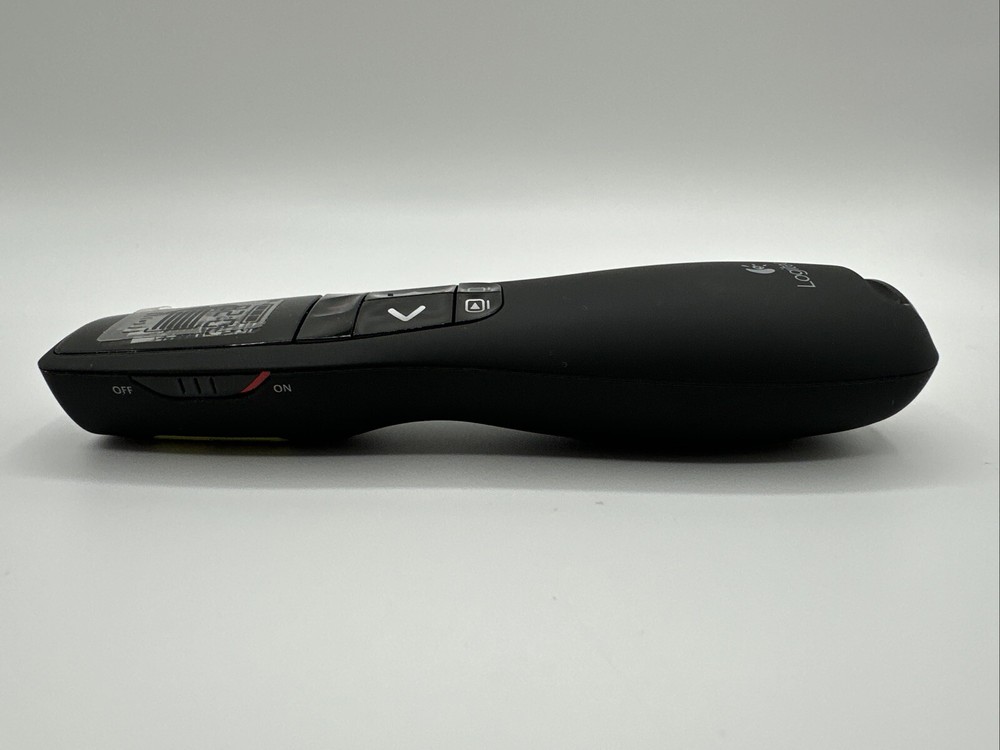 Logitech Professional Presenter Presentation Laser R700 Pointing