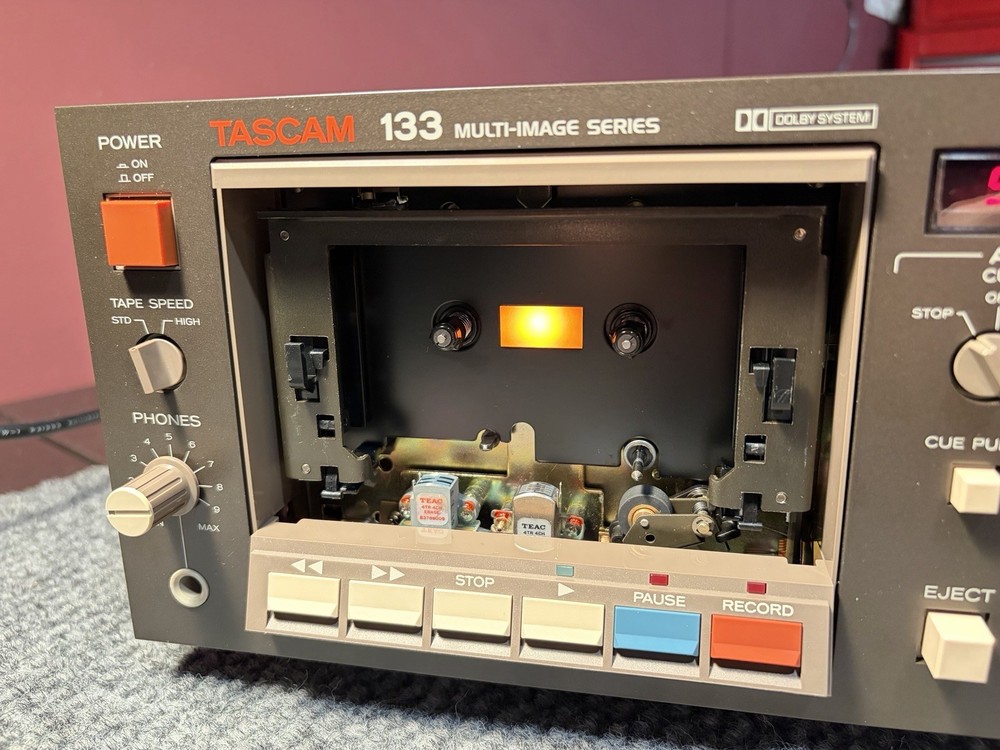TASCAM 133 CASSETTE DECK NOS