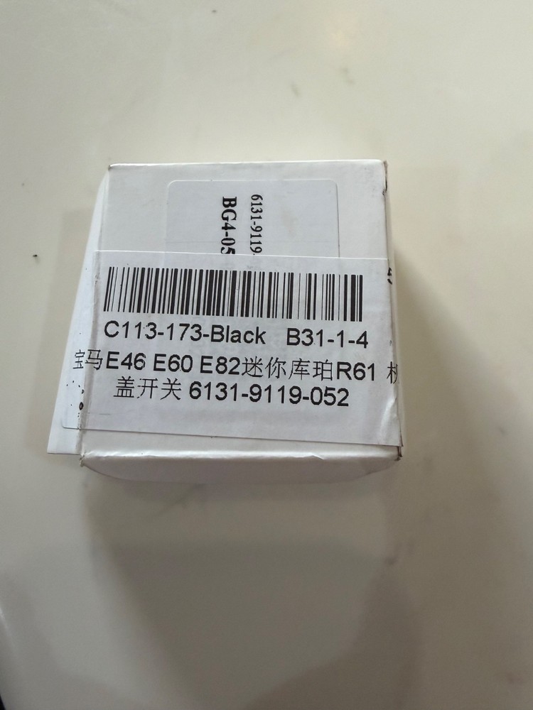 61319119052 For BMW E46 E53 E60/ E82 Mini Cooper R61 R60 R52 Alarm System Switch