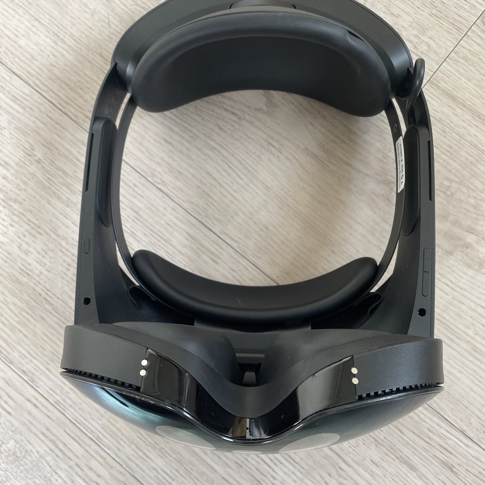 meta quest pro 256gb Headset Only