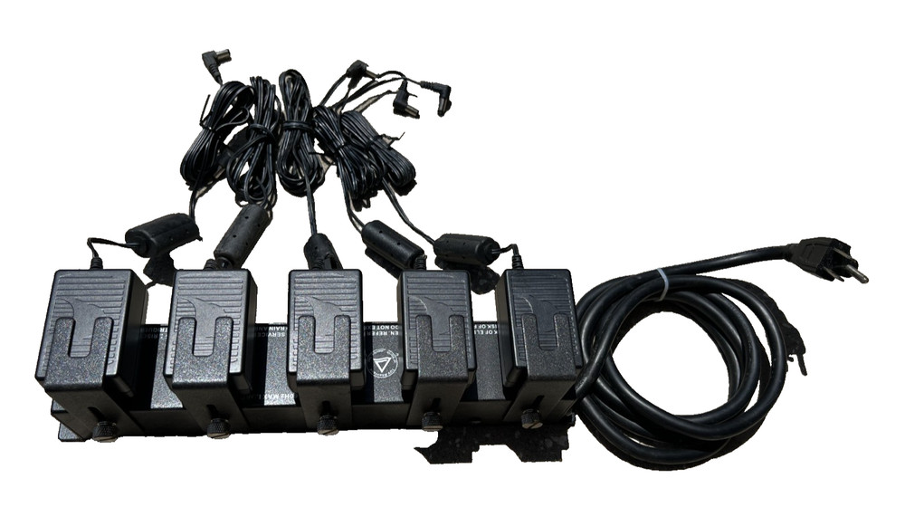 FURMAN R67 PlugLock Power Strip
