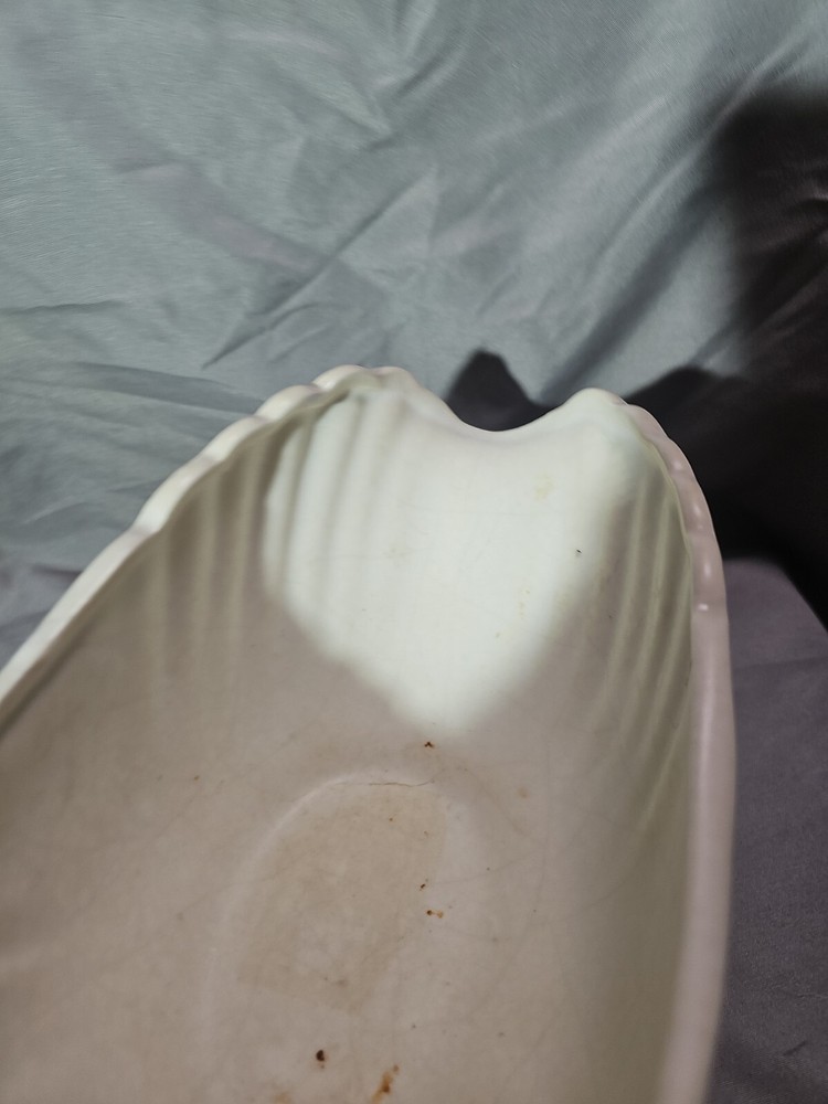 10' White Vintage Shell Planter Japan,