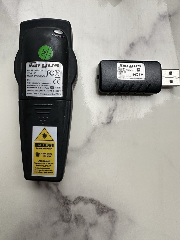 Powerpoint Presentation Device With Laser Pointer and Wireless Navigation ￼￼