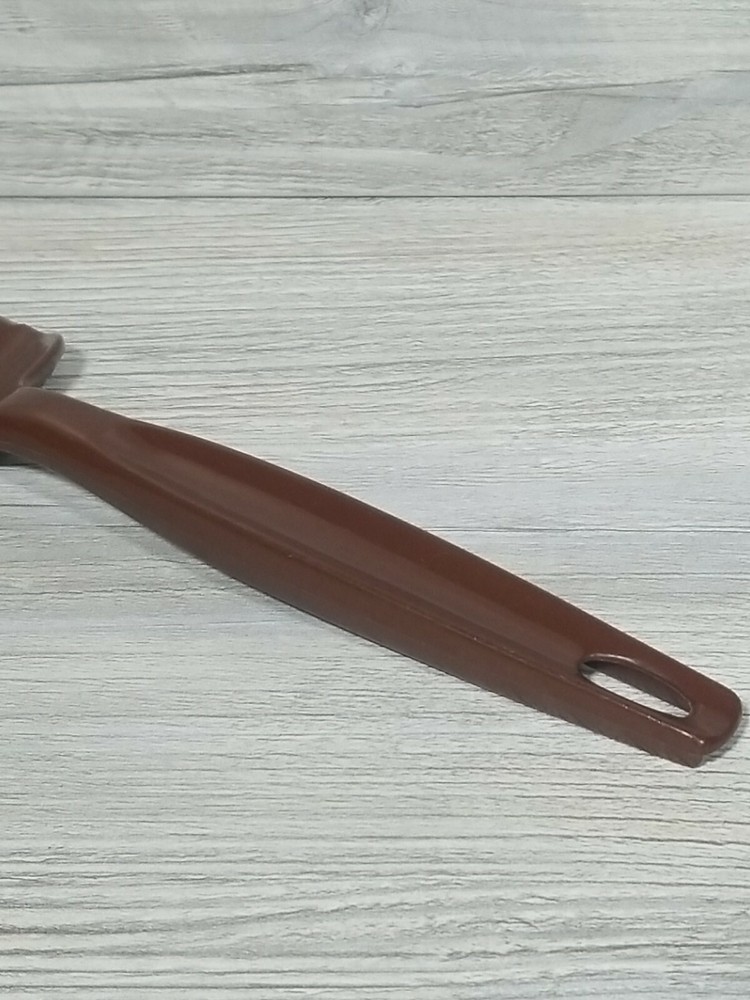 Foley Plastic Pie Server Cutter 10" Wedge Shape Brown