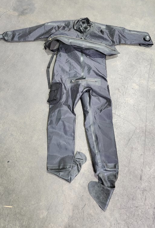 apeks Drysuit Surplus size Small