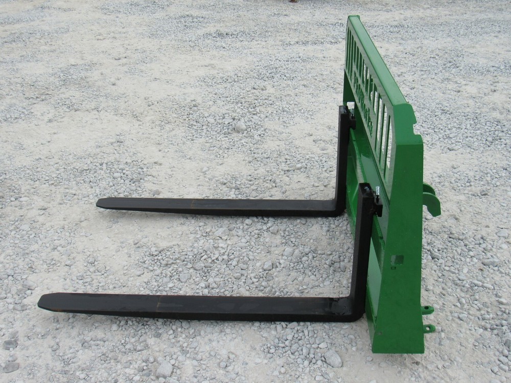 48" 5,500 Pound Pallet Fork Attachment Fits John Deere Tractor Loader Hook Pin