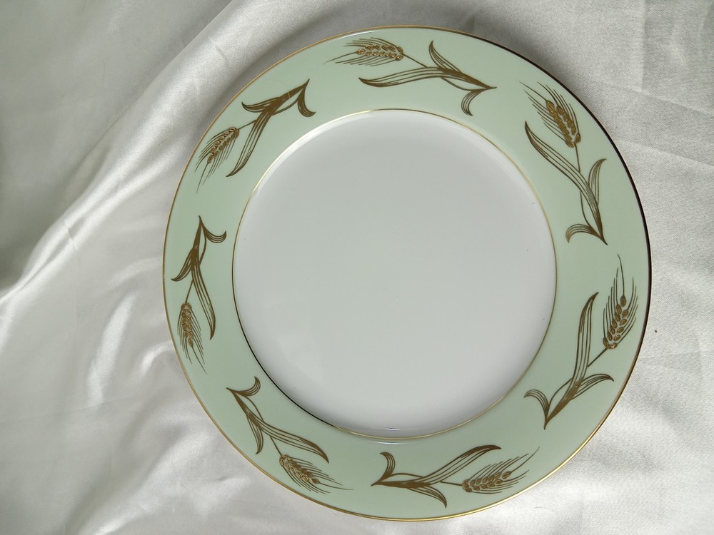 NORITAKE ALICE DINNER SET FOR 4