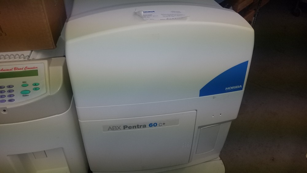 HORIBA ABX PENTRA 60 C+ HEMATOLOGY ANALYZER