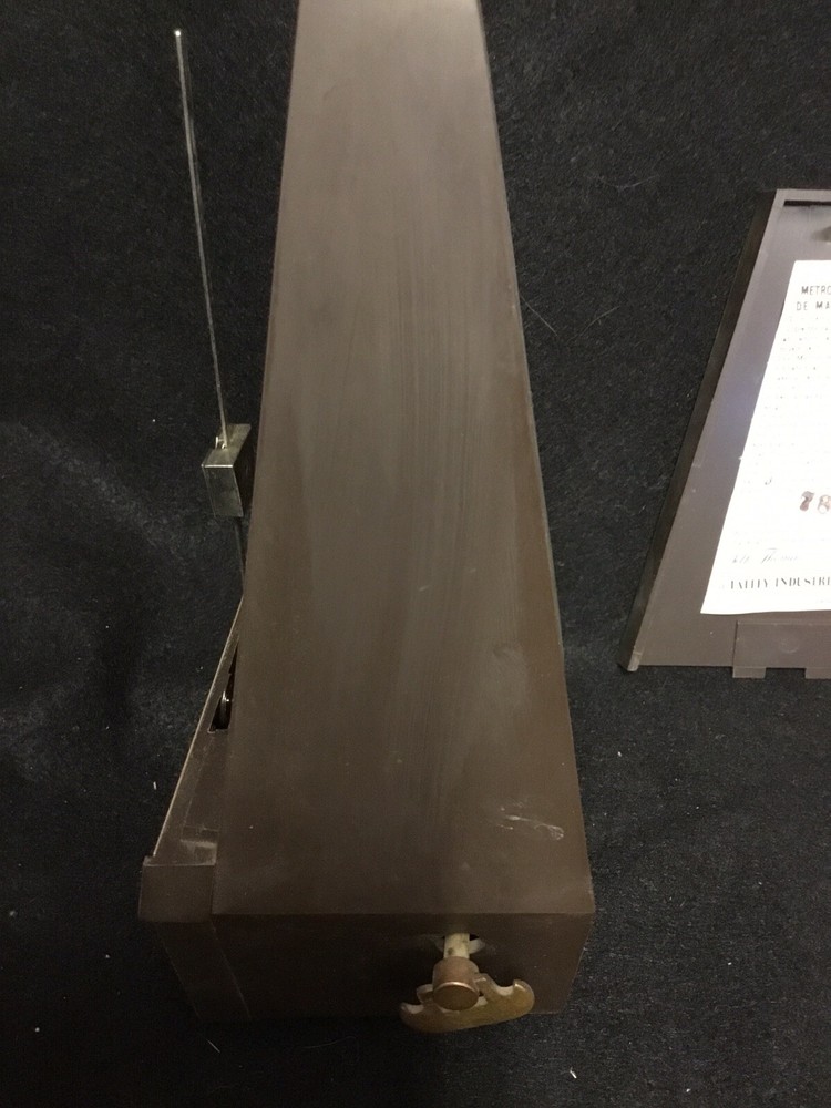 VINTAGE SETH THOMAS WIND UP METRONOME