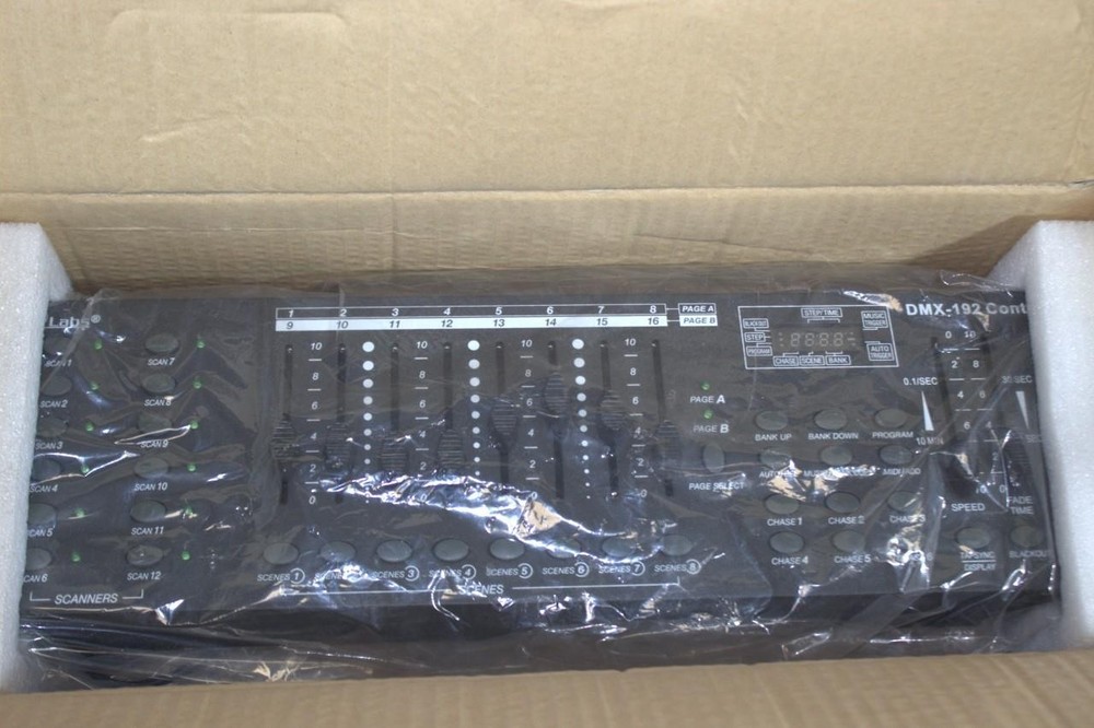 Stellar Labs DMX-192 192 Channel Programmable DMX lighting controller