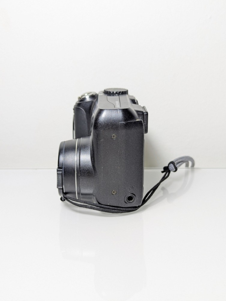 Nikon Coolpix 4300 4.0MP Digital Camera (Tested Working)