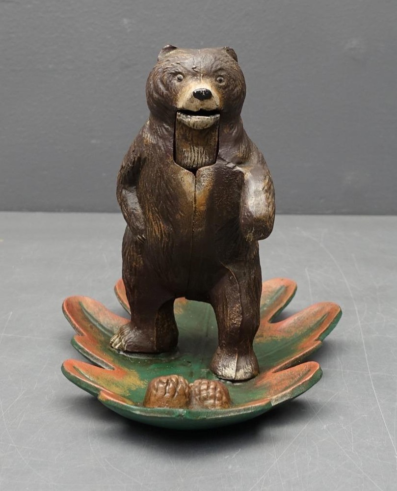 Cast Iron MCM Bear Standing on Leaf Nutcracker 9.5" x 7.5" Unmarked