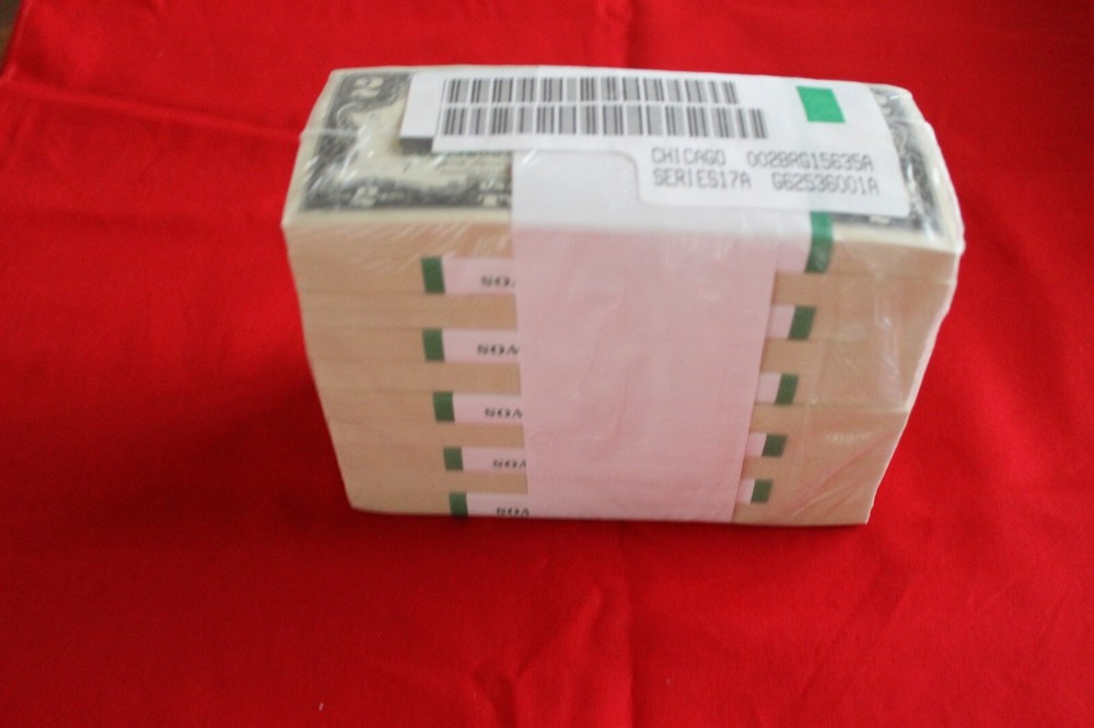 BEP PACK CRISP 100 $2 BILLS 2017A UNCIRCULATED SEQUENTIAL ORDER TWO DOLLAR BILLS