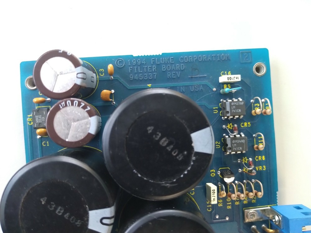 Fluke 5500A -3012 Rev A Filter Board 945337 Control Calibrator Board