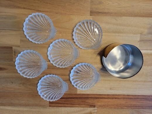5 Rogers Silver Clamshell Shell Shaped Glass Coasters Set & Silver Plated Holder