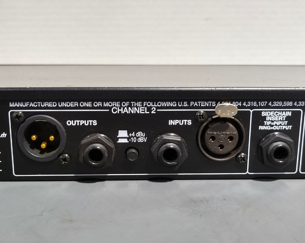 DBX 166XL Professional 2-Channel Analog Compressor/Limiter/Gate Rack System