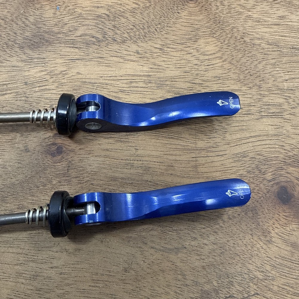 Salsa Front Rear Wheel Quick Release Skewer Pair 130/135m Blue