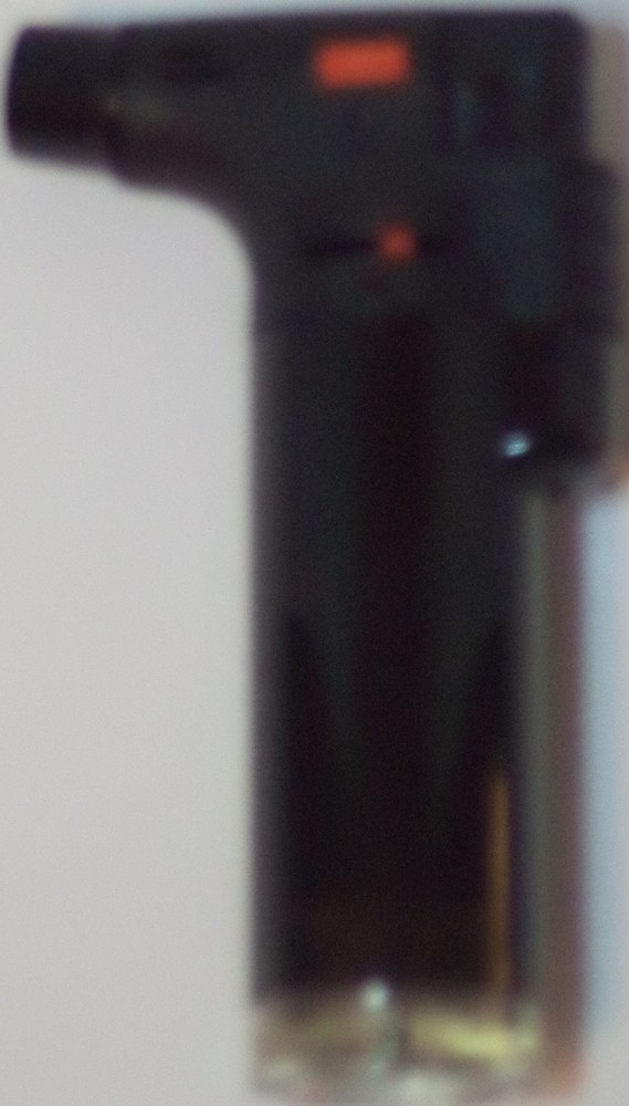 Soreaming Torch Refillable Windproof Jet Lighter Color Black Size 4 inches