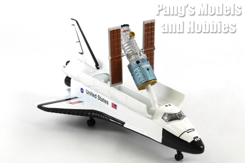 Space Shuttle - Astronauts and Telescope 1/200 Scale Diecast - Plastic Model