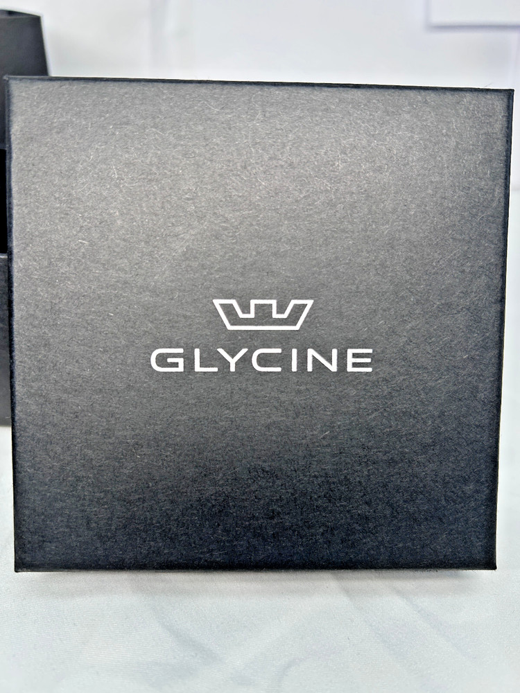Glycine Watch box- NEW w/ Pillow