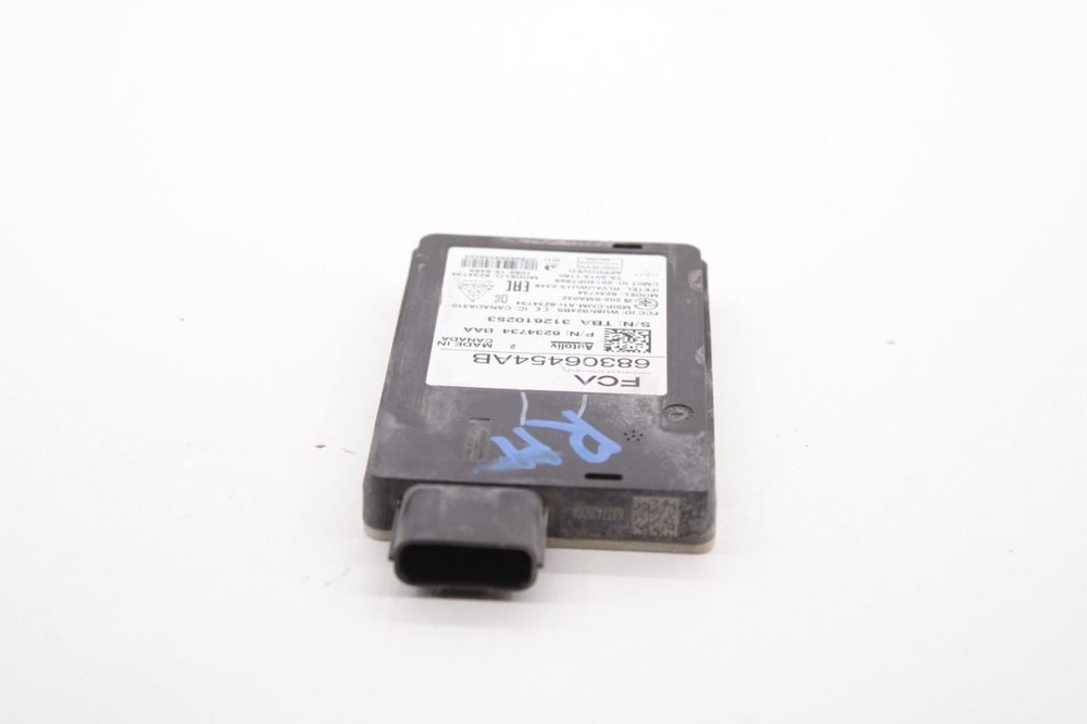 17-2024 Chrysler Pacifica Limited Right Blind Spot Detection Radar Sensor Module