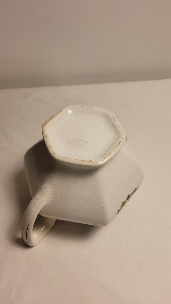 China 6 Sided Creamer Crazing No Chips Or Cracks