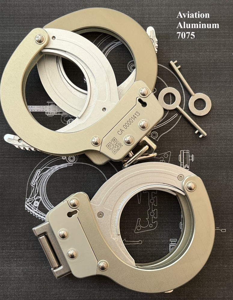 A2:Triple lock & fully automatic chained handcuffs with over-tightening function