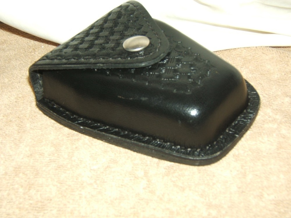 Handcuff Holster Safariland