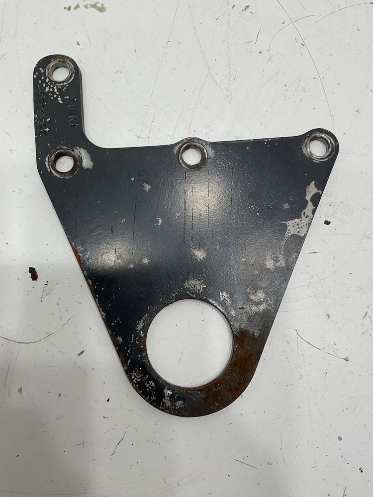 CUMMINS M11 Front LiftingBracket 3883586 OEM