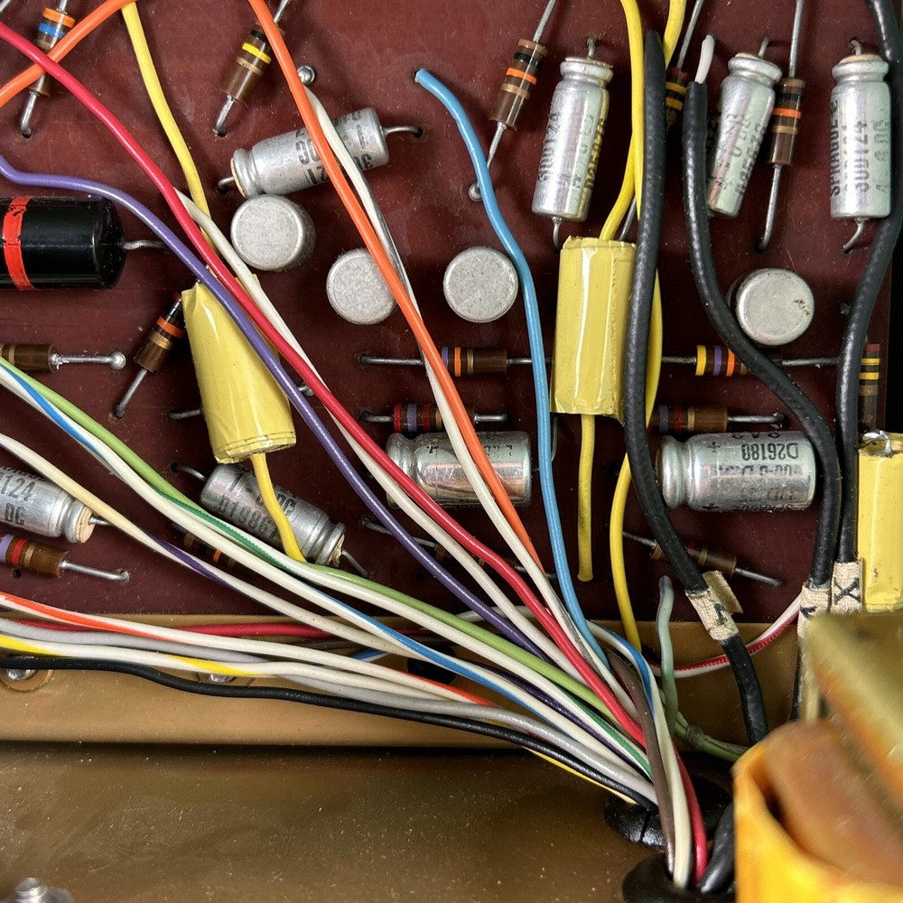 NARDA Model 441b VSWR Amplifier