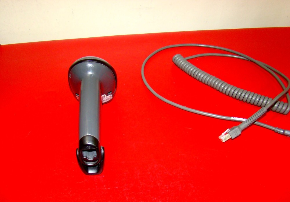 Motorola DS4208-SR00007WR Handheld USB Barcode Scanner with USB Cable