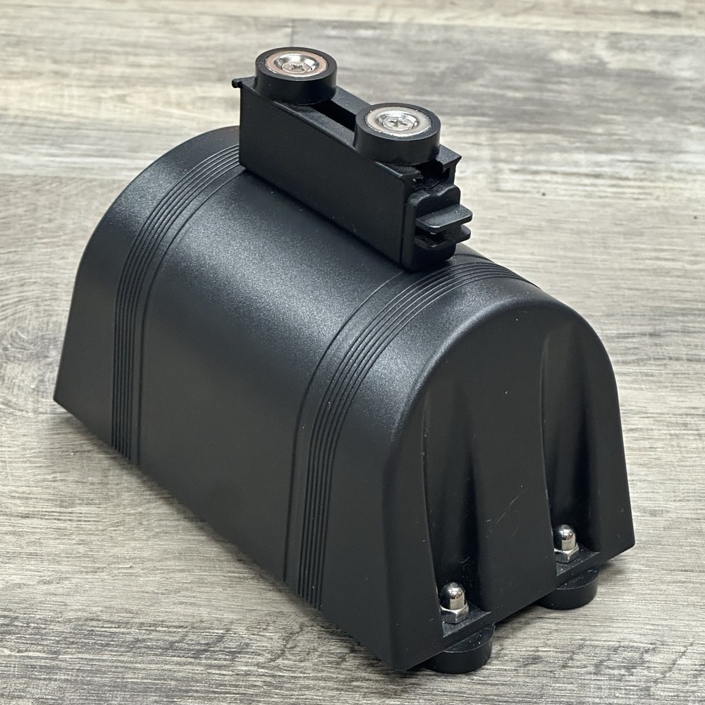 Magnetic Retractable Wall Barrier - Temporary Crowd Control Tool For Safety