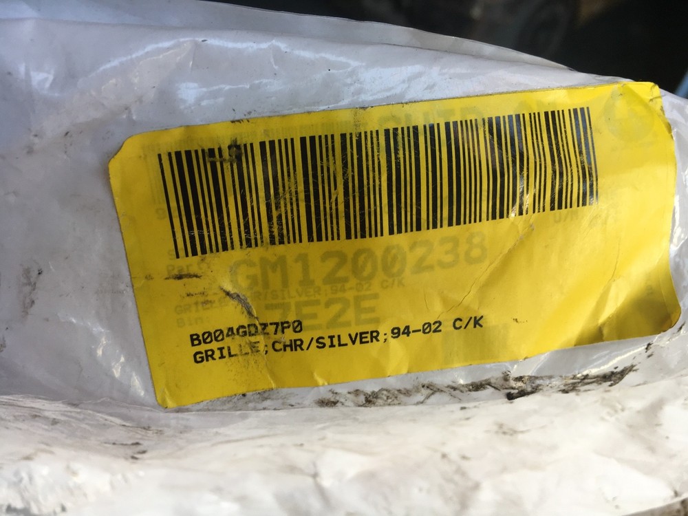 New GM Chrome Grille : 94-02 C/K