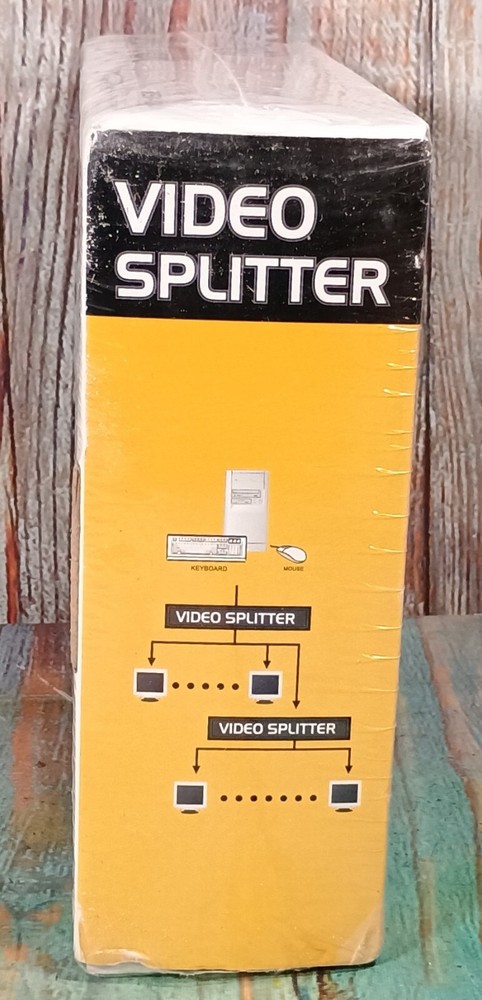 Monoprice Video Splitter - MSV - 104 - NEW