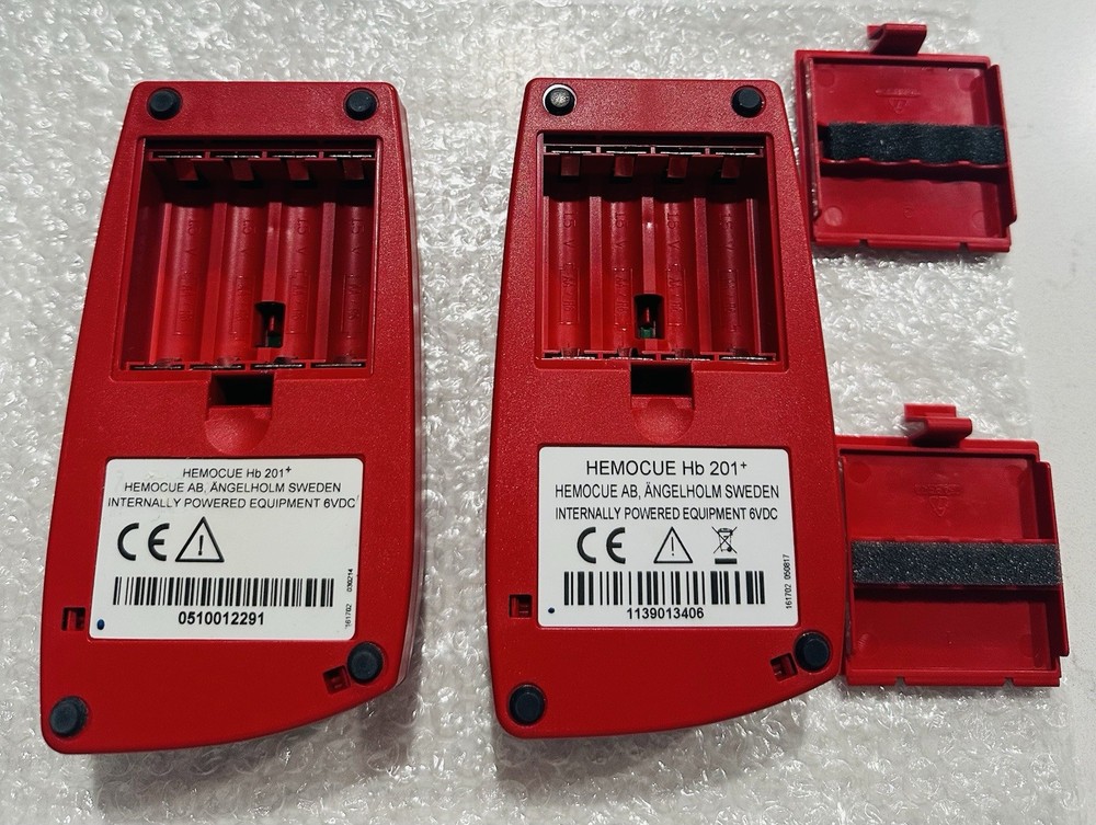 2 HemoCue Hb 201+ Hemoglobin System Analyzer