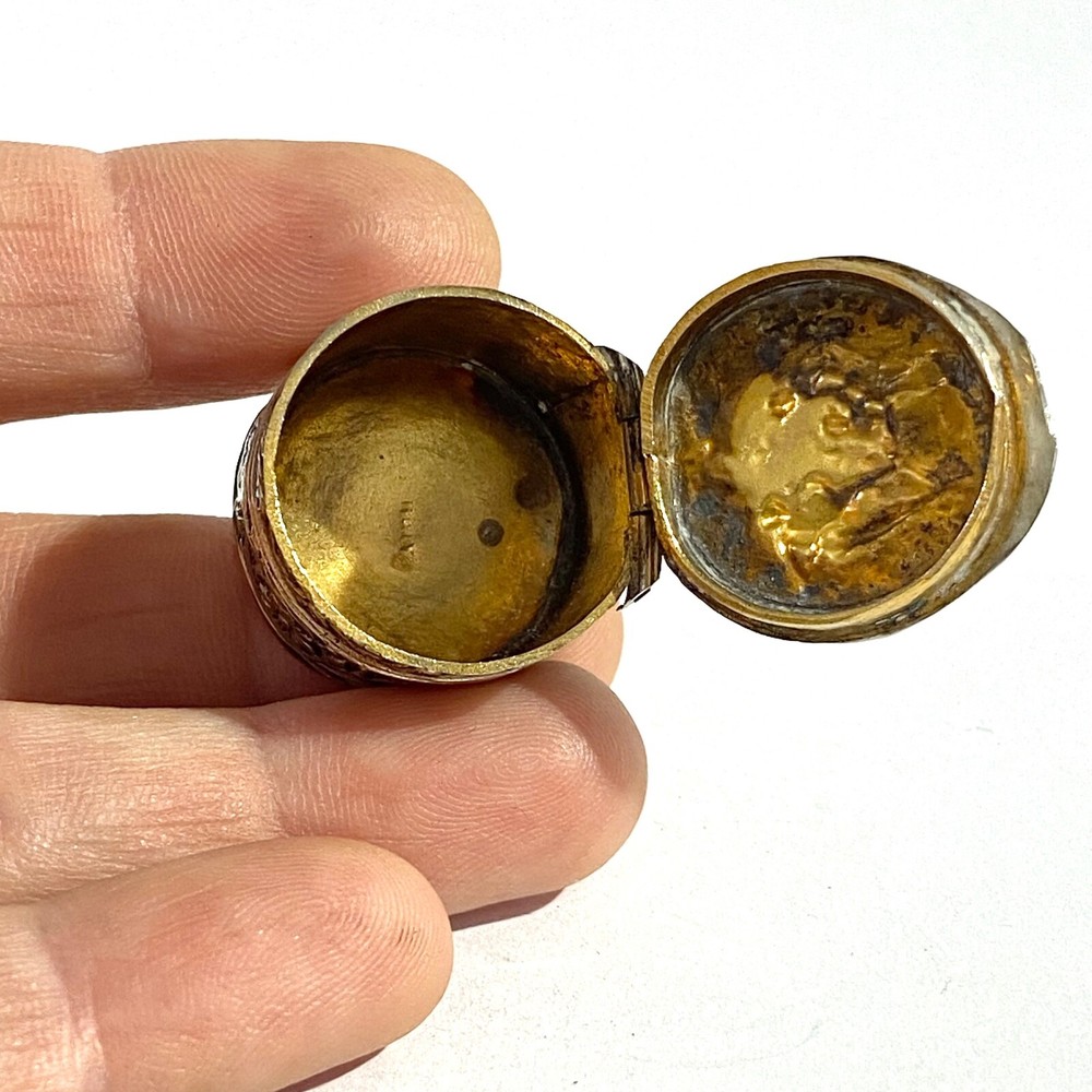 Antique Solid Silver Italian miniature Pillbox , Hallmarked with romantic scene