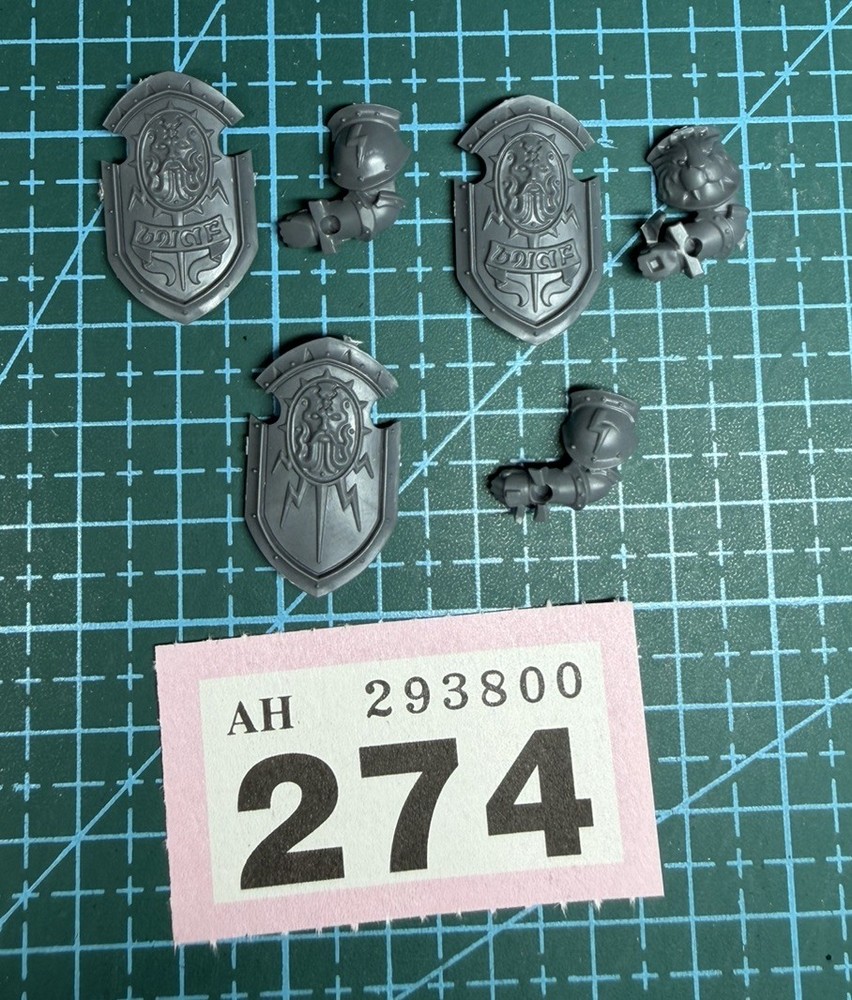 Stormcast Eternal Vindictor Shield Arm Bundle AoS Protector Decimator Retributor